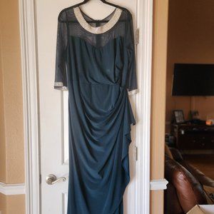 Green Sequence Collar Formal Dress